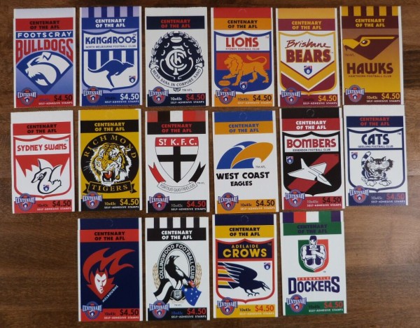 Australien, ** Sammlung von 16 versch. MH Australische Football-Liga 'AFL', MH 90-105, selbstklebend